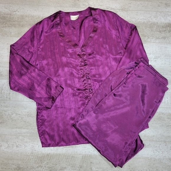 Vintage Victoria secret 2 pc PJs - Picture 1 of 11